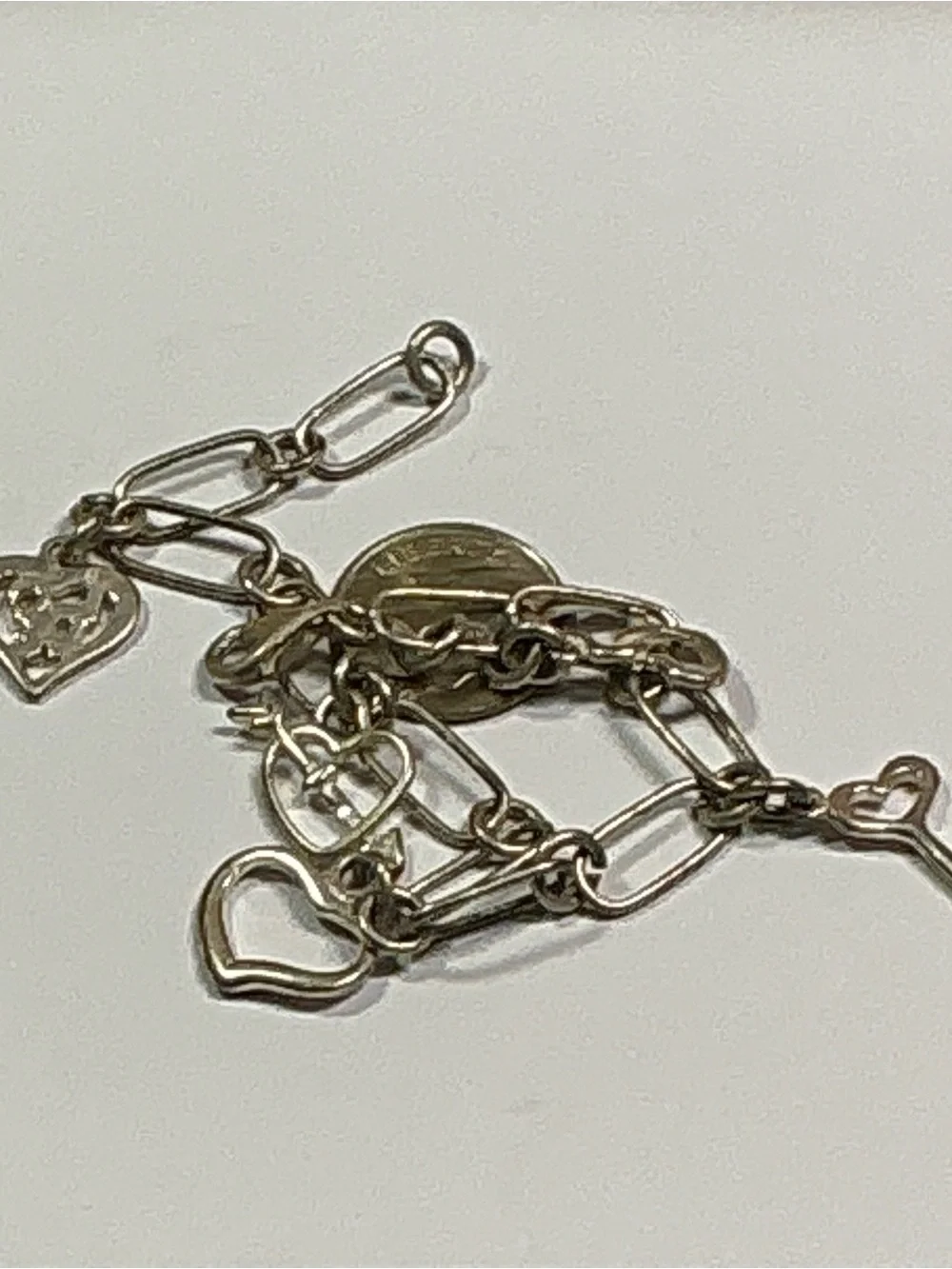 Sterling Silver Link Charm Bracelet W/ 5 Romantic Dangling Charms. 7.25” long